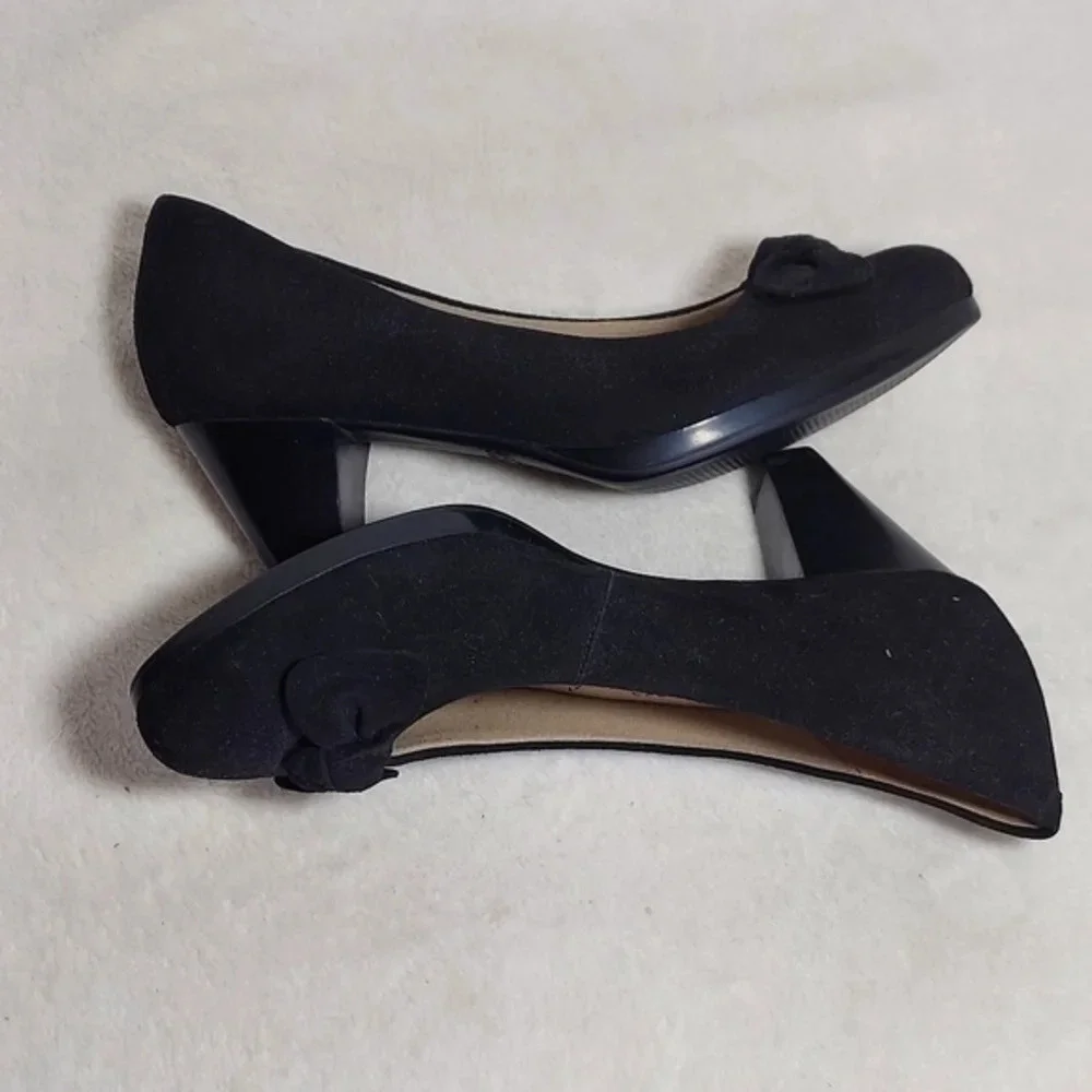 Kumfs black suede